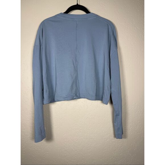 Lululemon Check the Box Long Sleeve in Chambray - Picture 5 of 6